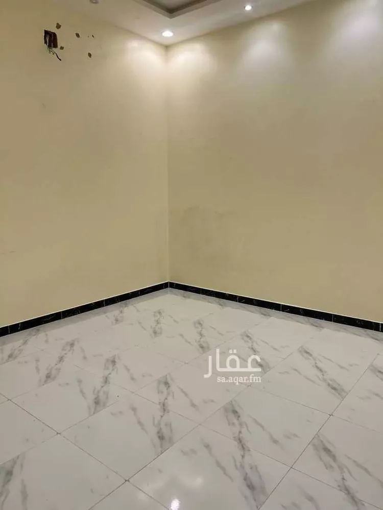 فيلا للبيع في شارع عمر بن عبدالكريم المكي, حي بدر, مدينة الرياض, منطقة الرياض